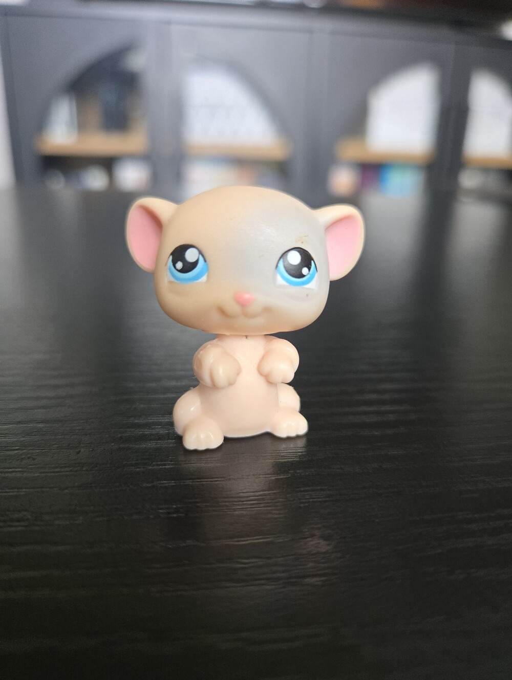 LPS Littlest Pet Shop #102 Pink/Tan Mouse Blue Eyes 2005